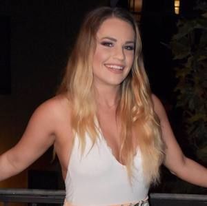 Meet your Posher, Dani